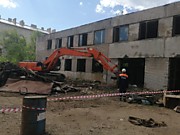 Демотаж 2-х этажного здания, Балтийский завод, Санкт-Петербург, ул. Косая линия, 2021 год